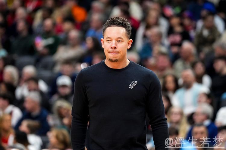 马刺换帅：波波维奇告别主教练职位，新帅正式上任